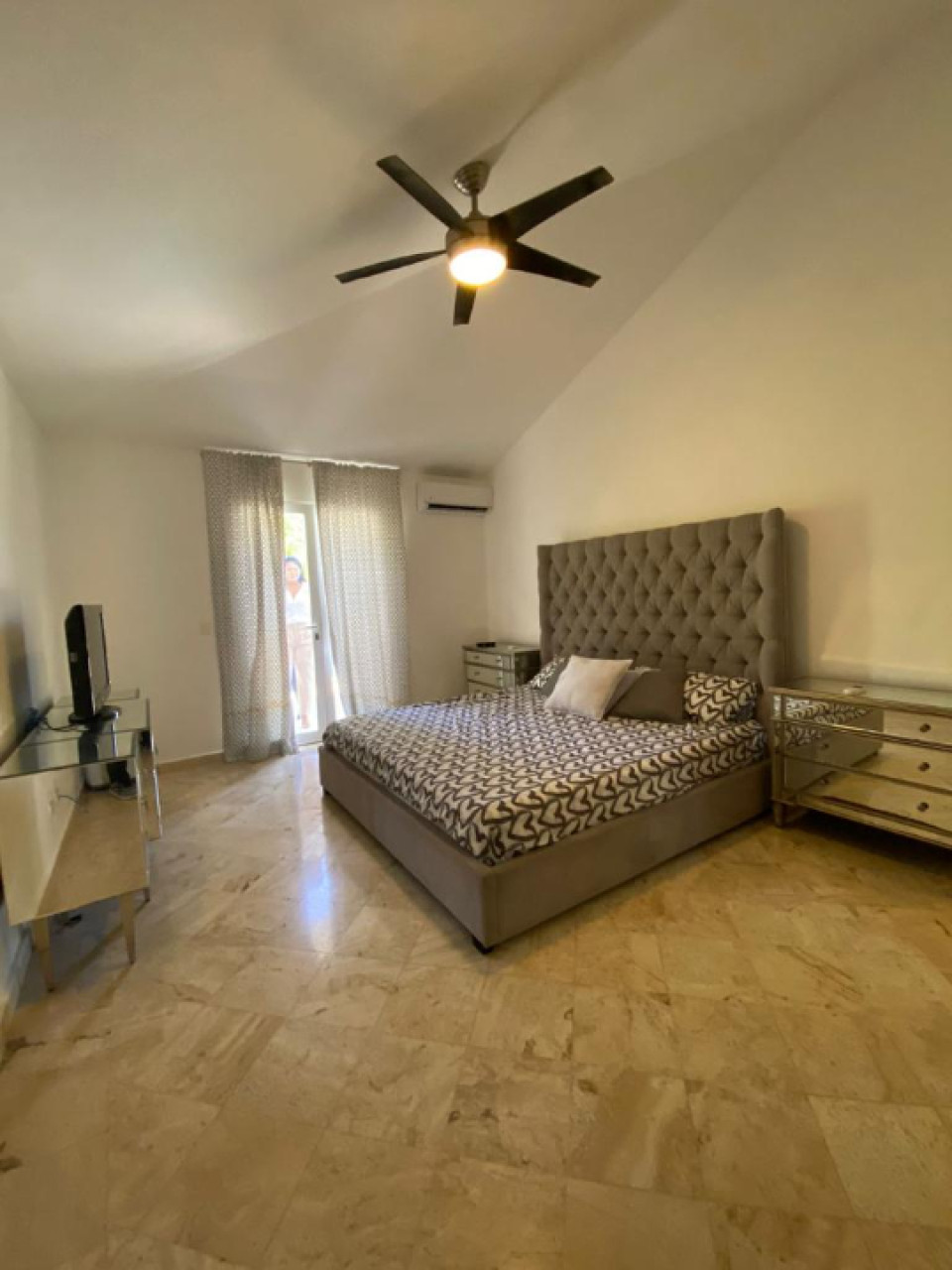Property view 14