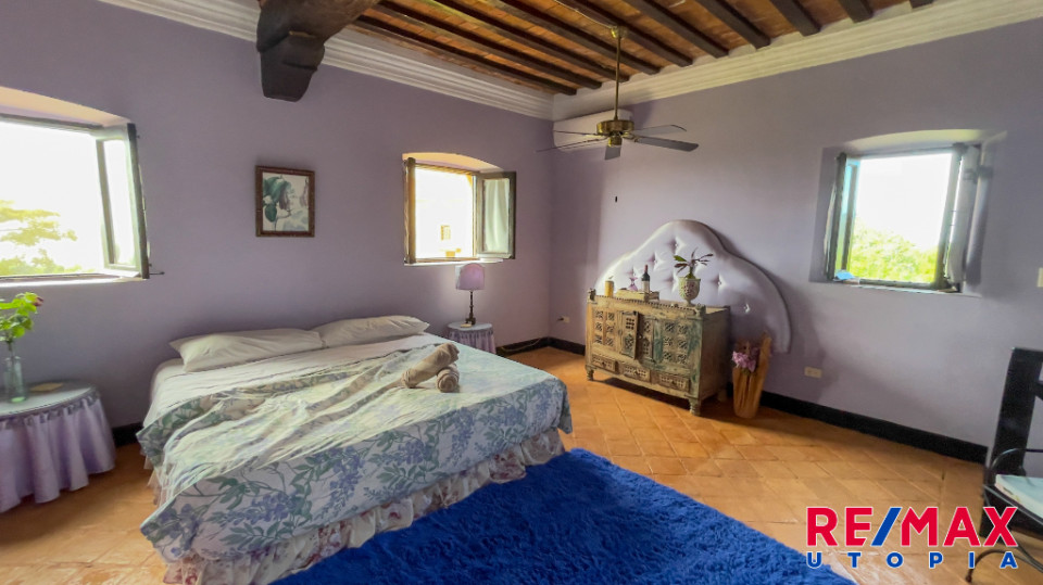 Property view 11