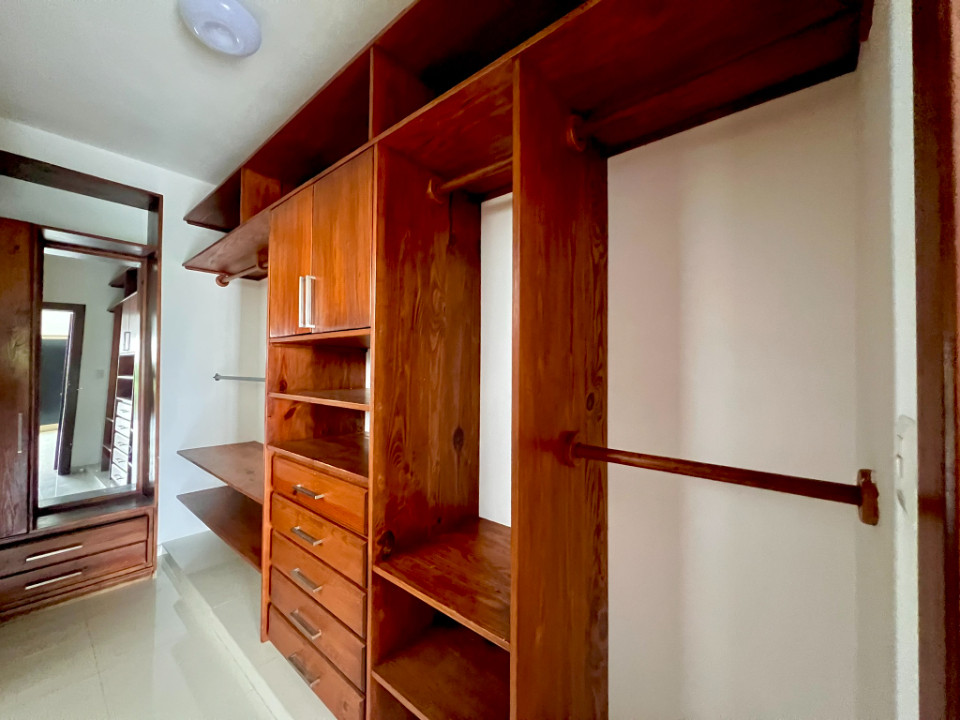 Property view 13