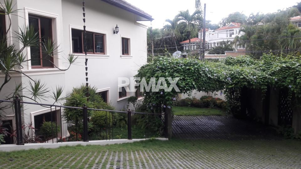 House en SANTO DOMINGO DE GUZMÁN, CUESTA HERMOSA II