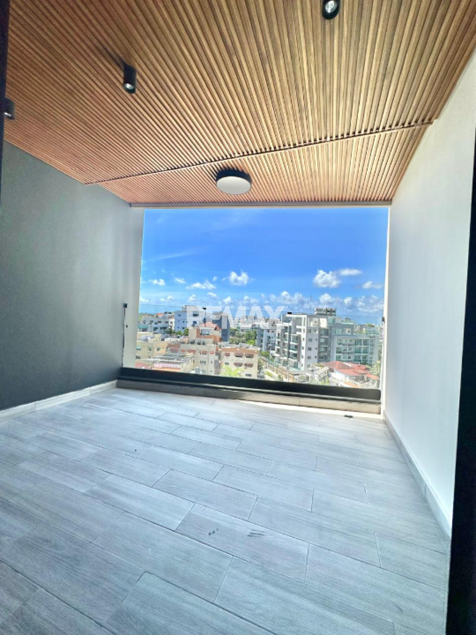 Apartamento en SANTO DOMINGO DE GUZMÁN, MIRADOR NORTE