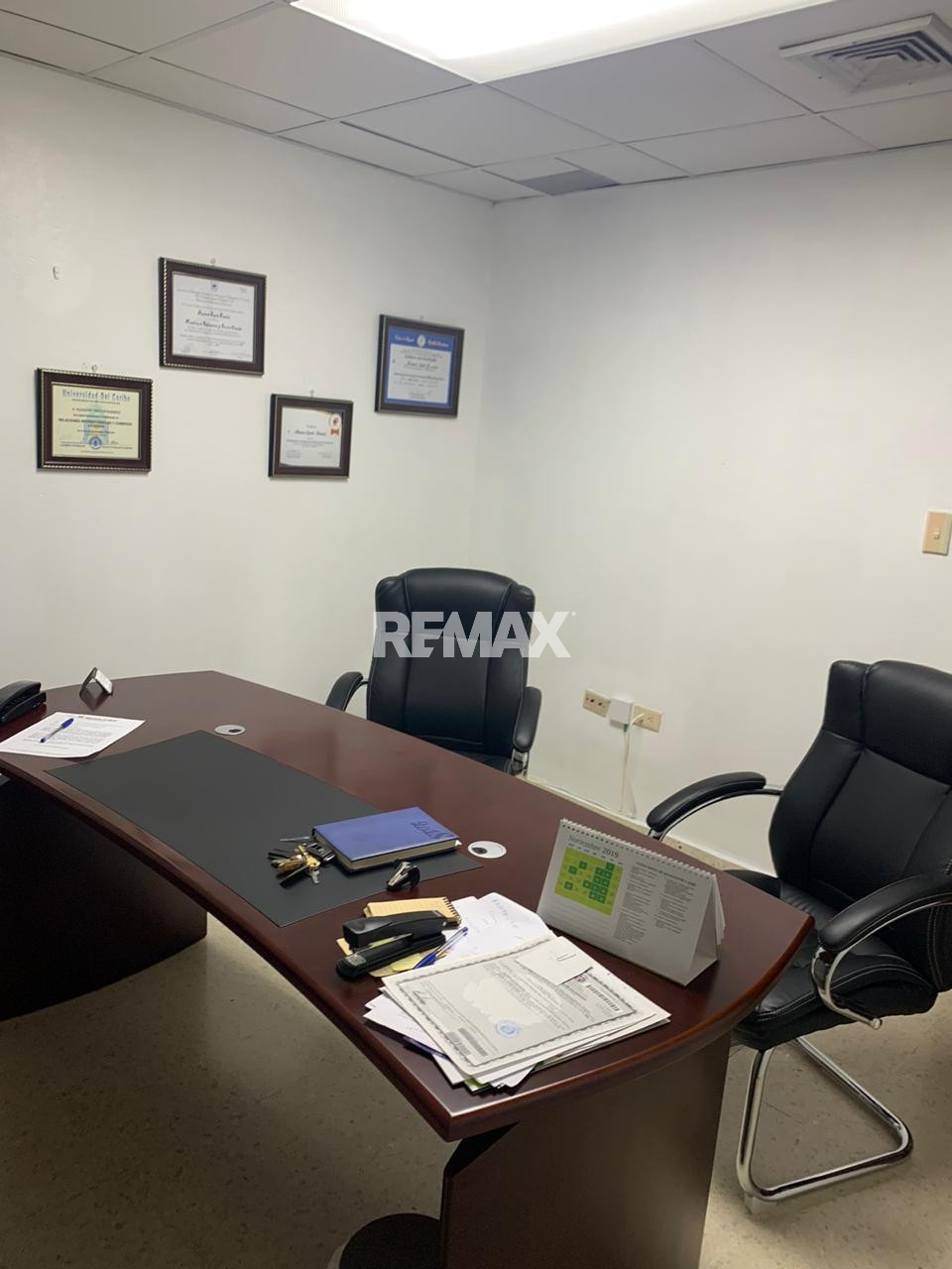 Local de Oficina en SANTO DOMINGO DE GUZMÁN, EL MILLÓN