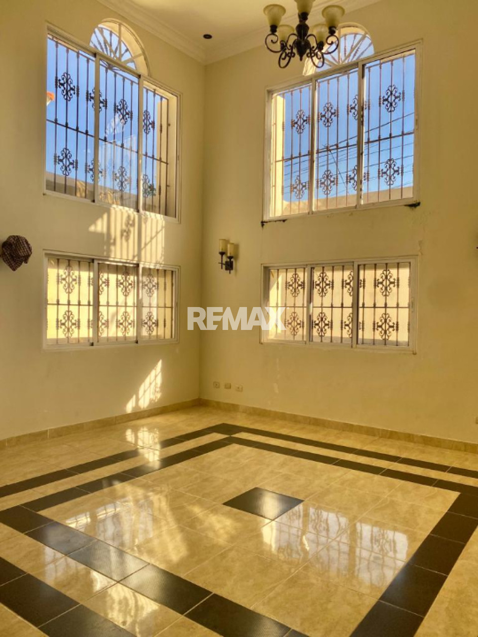 Casa en SANTO DOMINGO DE GUZMÁN, BELLA VISTA