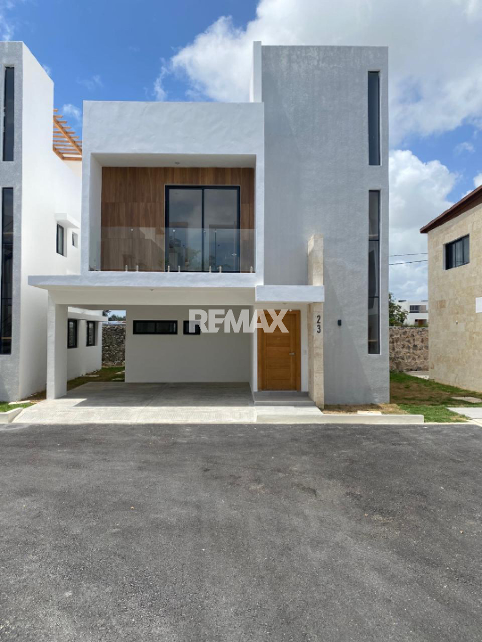Proyecto de Casa en BAVARO, RESIDENCIAL BRISAS DE PUNTA CANA