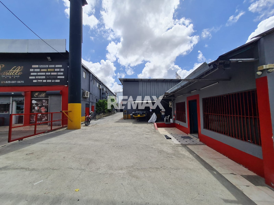 Industrial Unit en SANTO DOMINGO DE GUZMÁN, Autopista Duarte