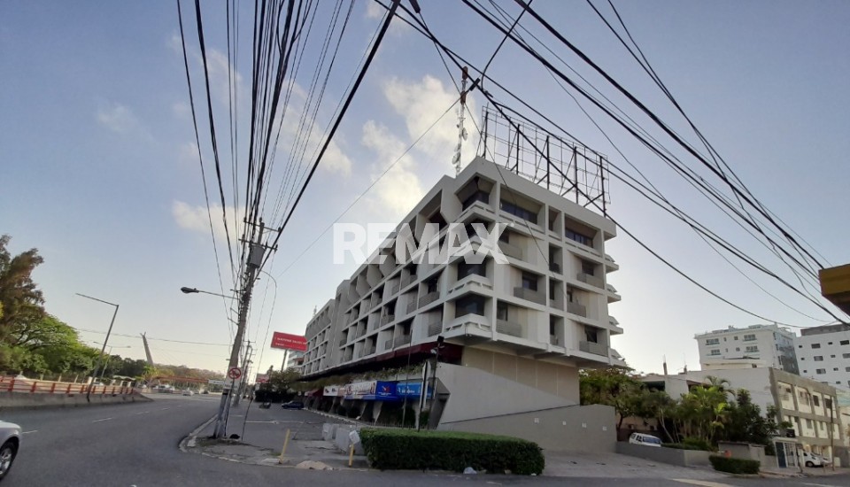 Local de Oficina en SANTO DOMINGO DE GUZMÁN, EL VERGEL