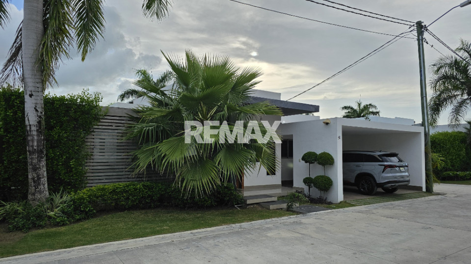 Casa en HIGÜEY, PUNTA CANA