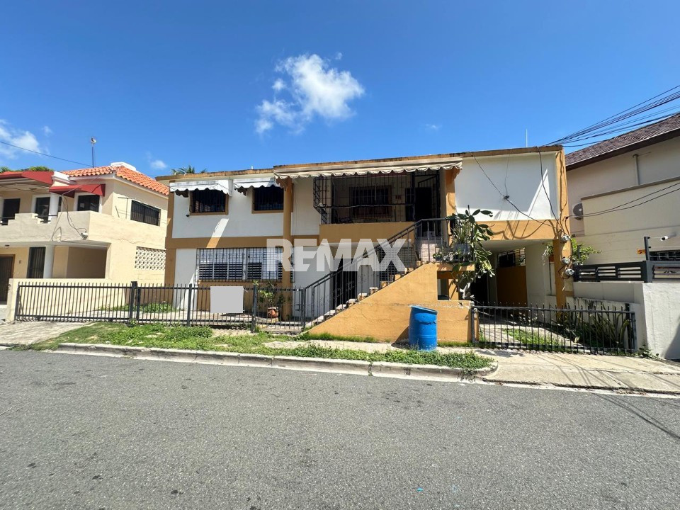 Casa en URBANIZACIÓN INDEPENDENCIA, SANTO DOMINGO DE GUZMÁN