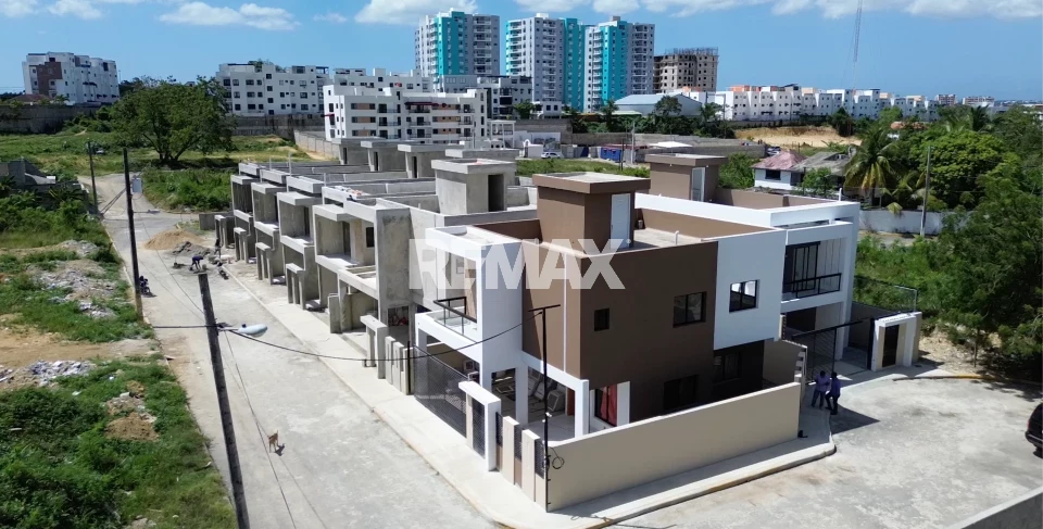Proyecto en SANTO DOMINGO NORTE, JACOBO MAJLUTA