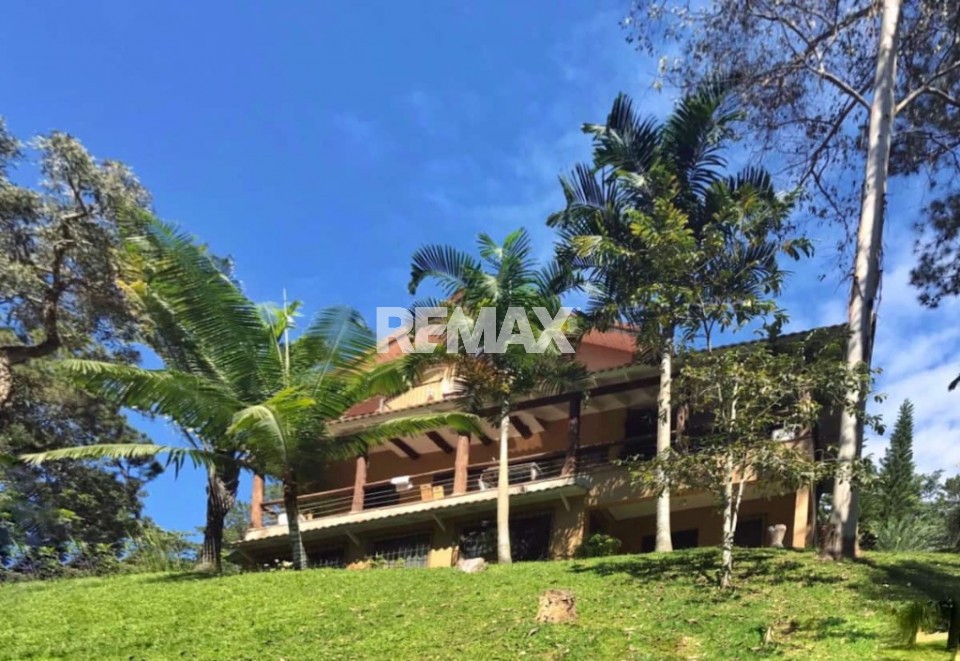 Casa en JARABACOA, BARRIO LINDO
