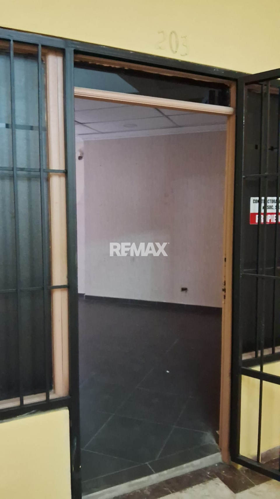 Local Comercial en SANTO DOMINGO DE GUZMÁN, ENSANCHE NACO