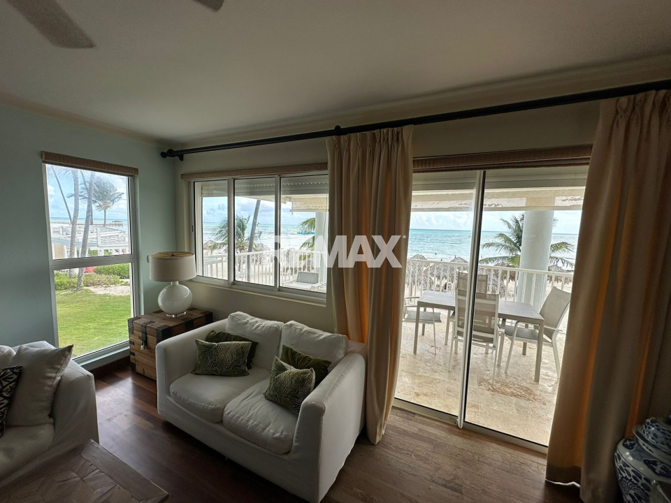Apartamento frente al mar en Los Corales - 13