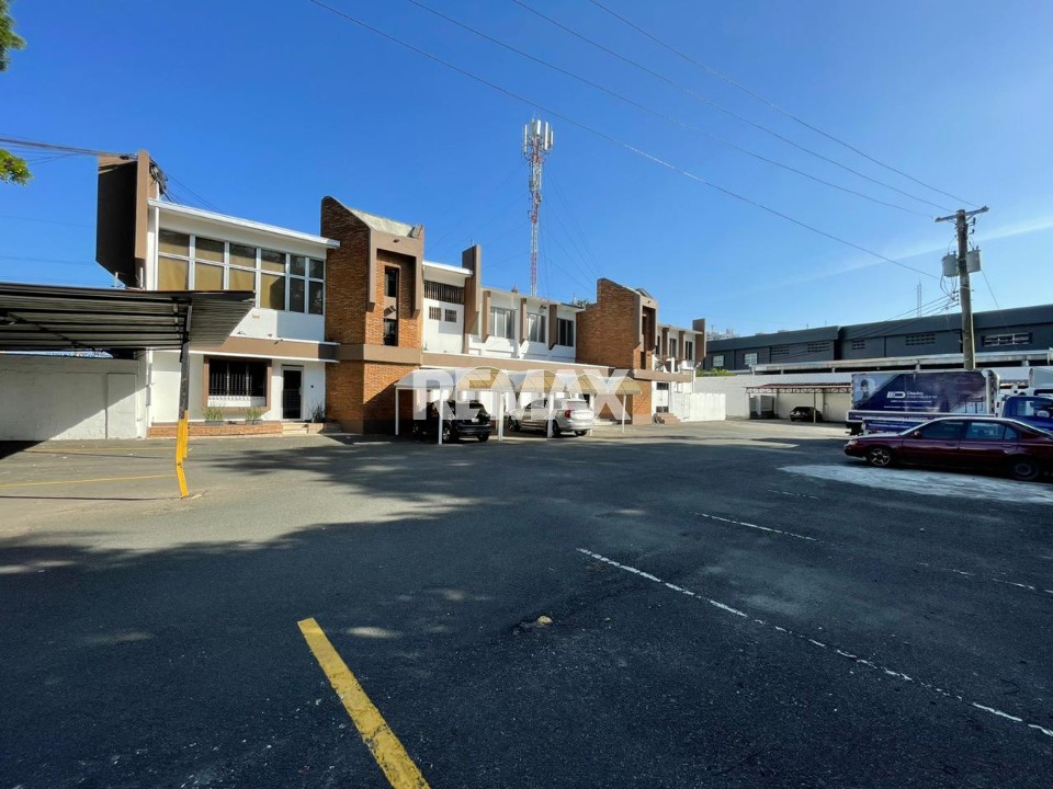 Local Comercial en SANTO DOMINGO DE GUZMÁN, Viejo Arroyo Hondo