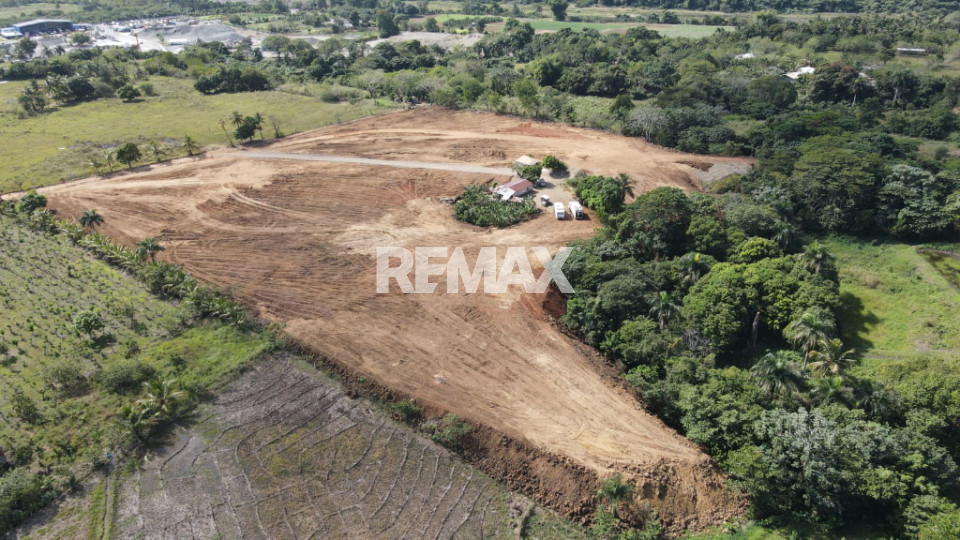 Terreno en ALCARRIZOS VIEJO, LOS ALCARRIZOS