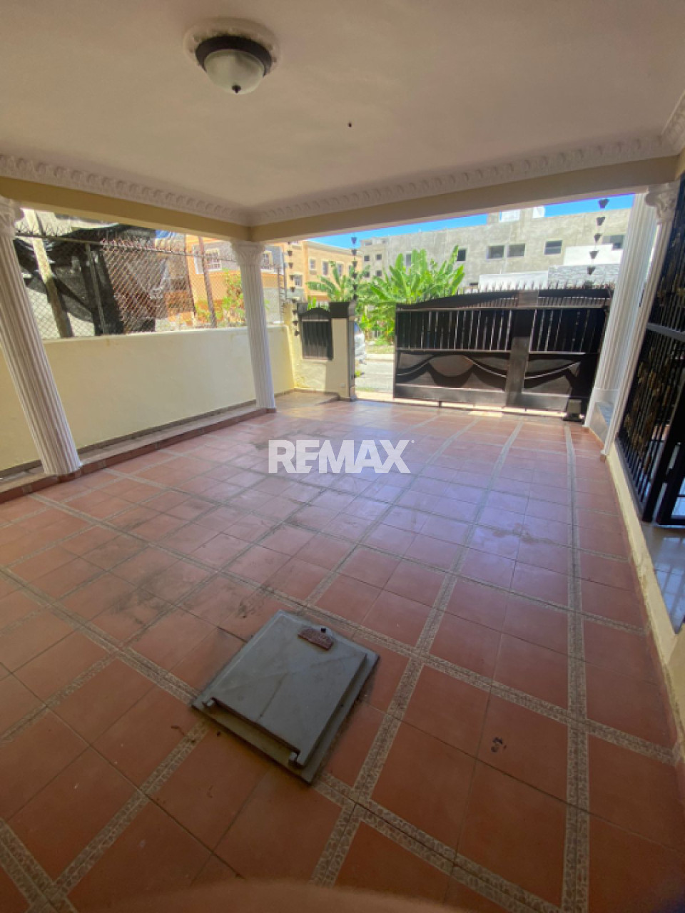 Casa en SANTO DOMINGO ESTE, PARAÍSO ORIENTAL