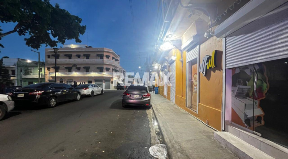 Local Comercial en SANTO DOMINGO DE GUZMÁN, ZONA COLONIAL
