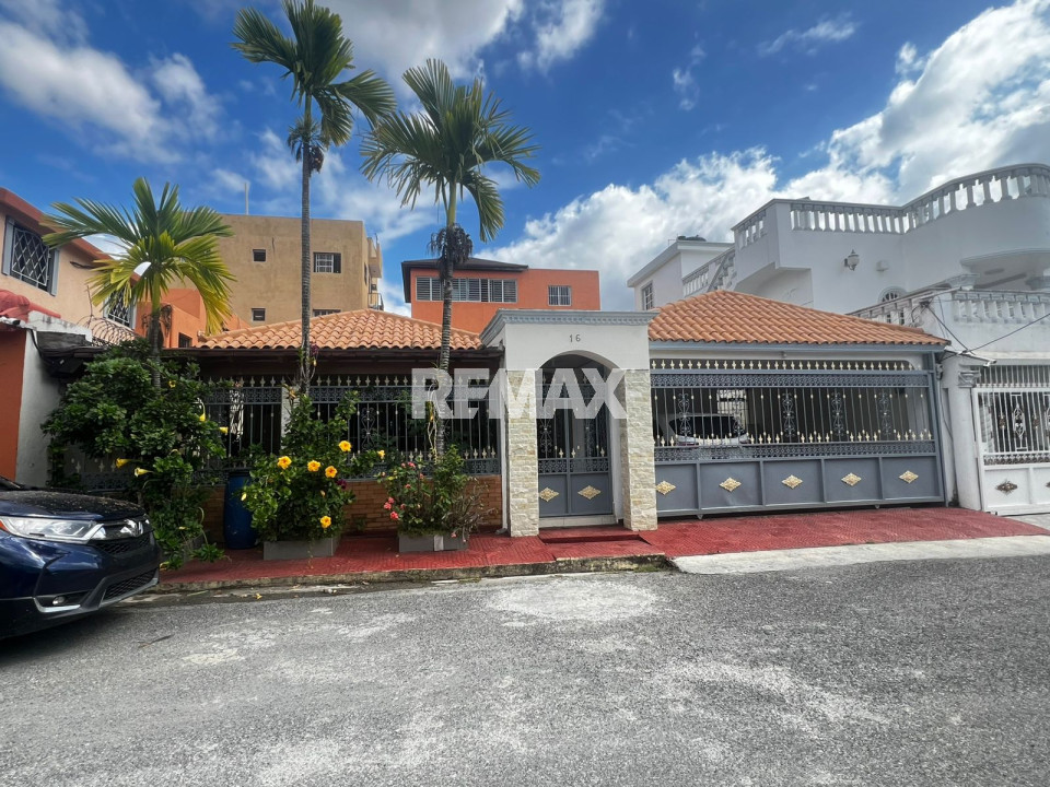 House en SANTO DOMINGO ESTE, RESIDENCIAL BRISA ORIENTAL II