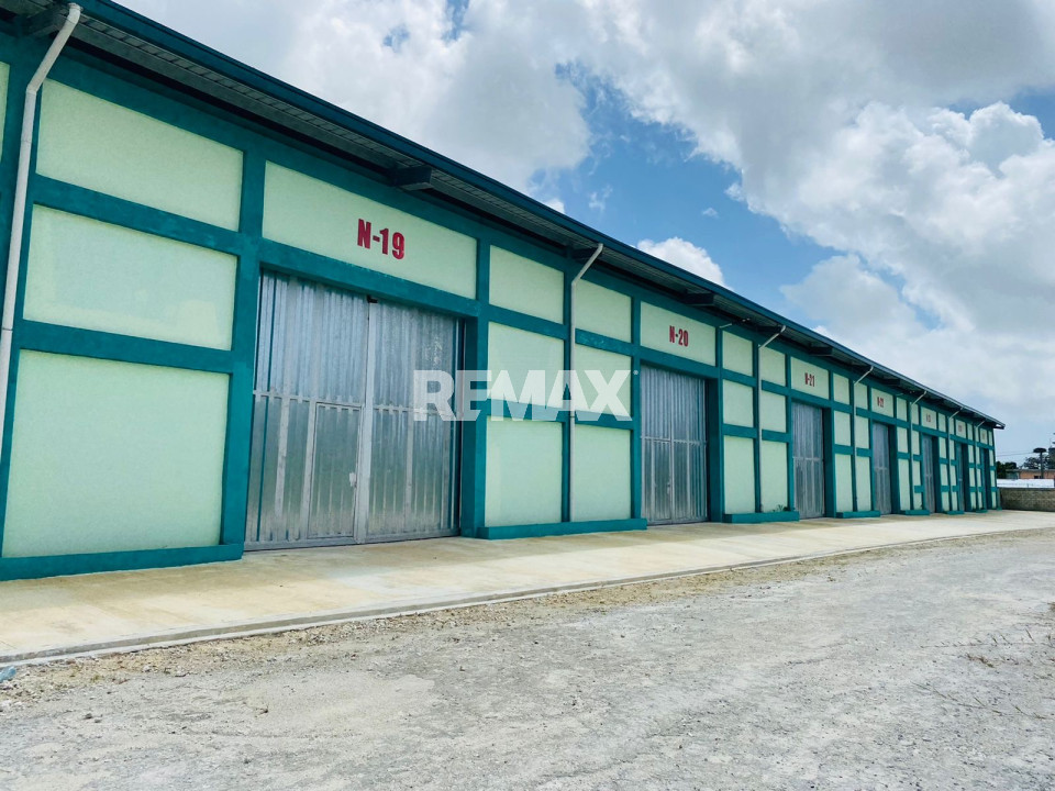 Nave Industrial en HIGÜEY, PUNTA CANA