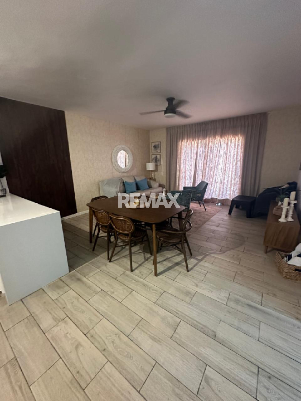 Apartamento con jardín y piscina privada - 7