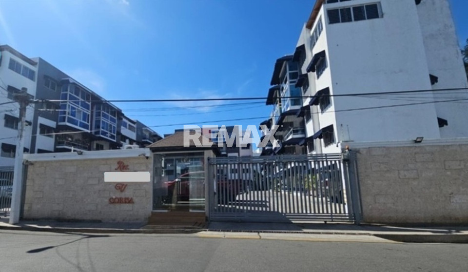 Penthouse en SANTO DOMINGO ESTE, REPARTO LOS TRES OJOS