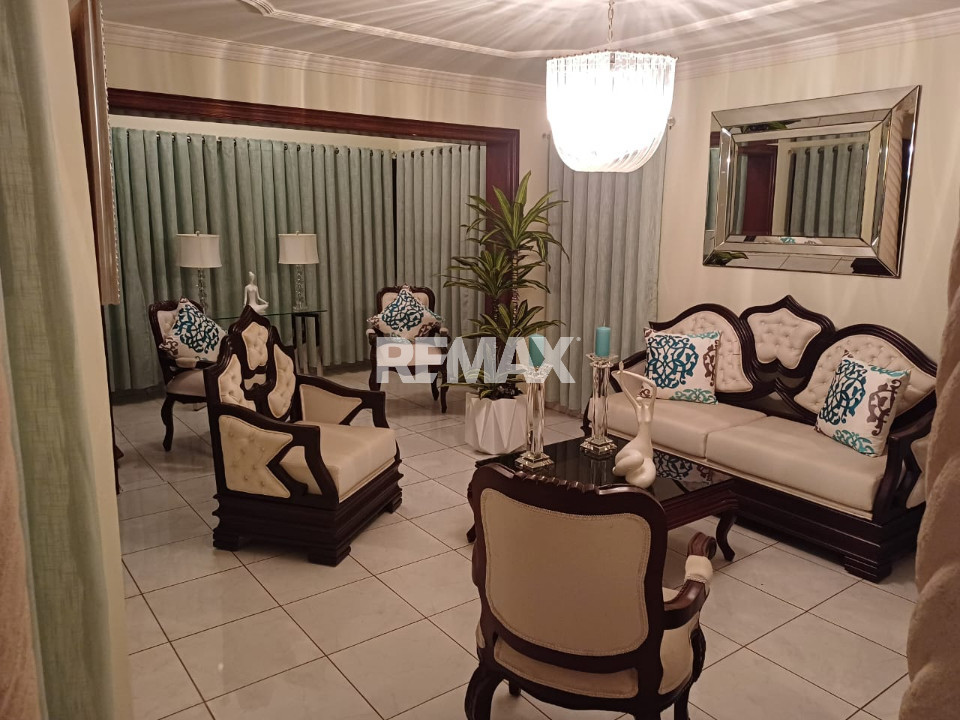 Casa en SANTO DOMINGO ESTE, RESIDENCIAL AMAPOLA