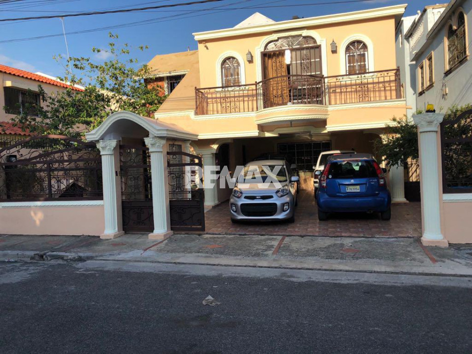 Casa en SANTO DOMINGO ESTE, CORALES DEL SUR