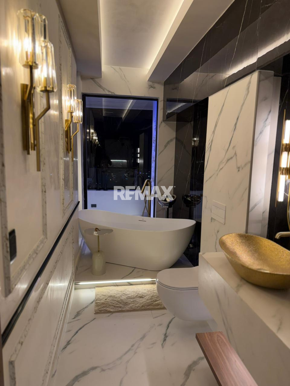 Apartamento en SANTO DOMINGO ESTE, RESIDENCIAL LOS CORALES