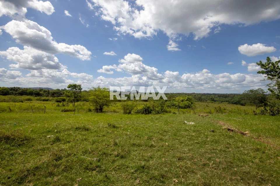 Terreno en VILLA MELLA, SANTO DOMINGO NORTE