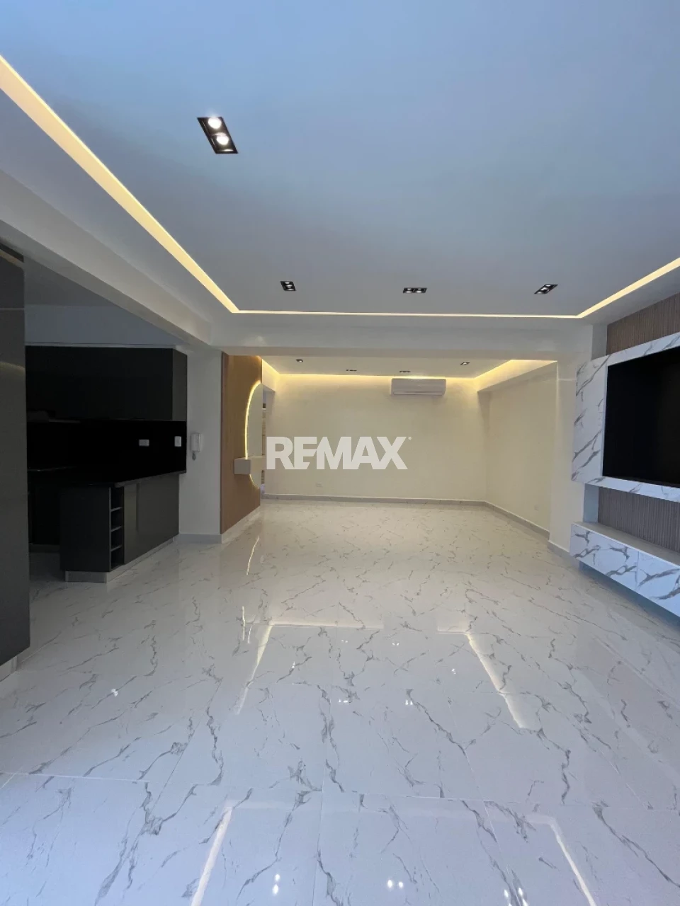 Apartamento en SANTO DOMINGO ESTE, RESIDENCIAL LOS CORALES