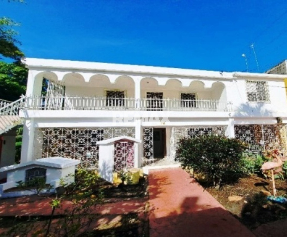Casa / Solar en SANTO DOMINGO ESTE, CABIRMA DEL ESTE