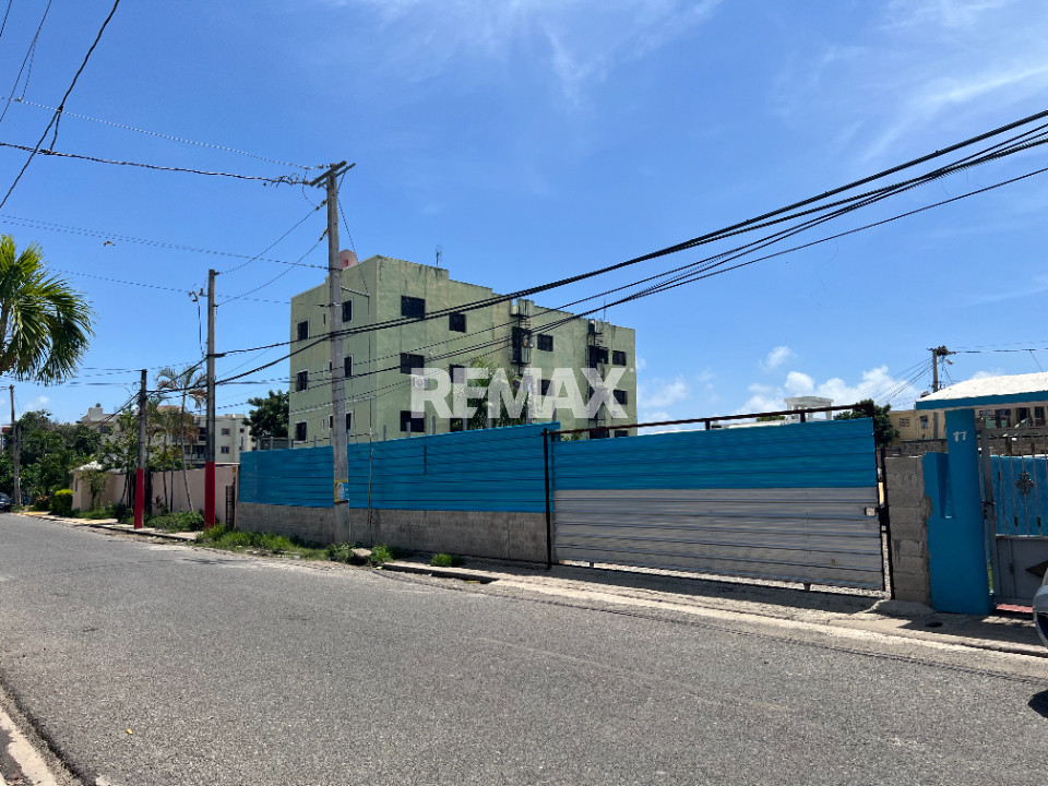 Land en SANTO DOMINGO ESTE, REPARTO LOS TRES OJOS