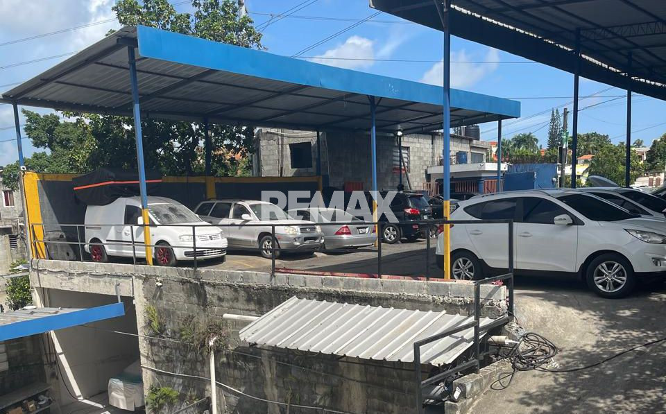 Local Comercial en SANTO DOMINGO DE GUZMÁN, ALTOS DE ARROYO HONDO II