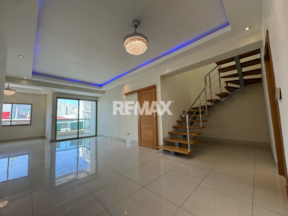 Penthouse en SANTO DOMINGO DE GUZMÁN, URBANIZACIÓN REAL