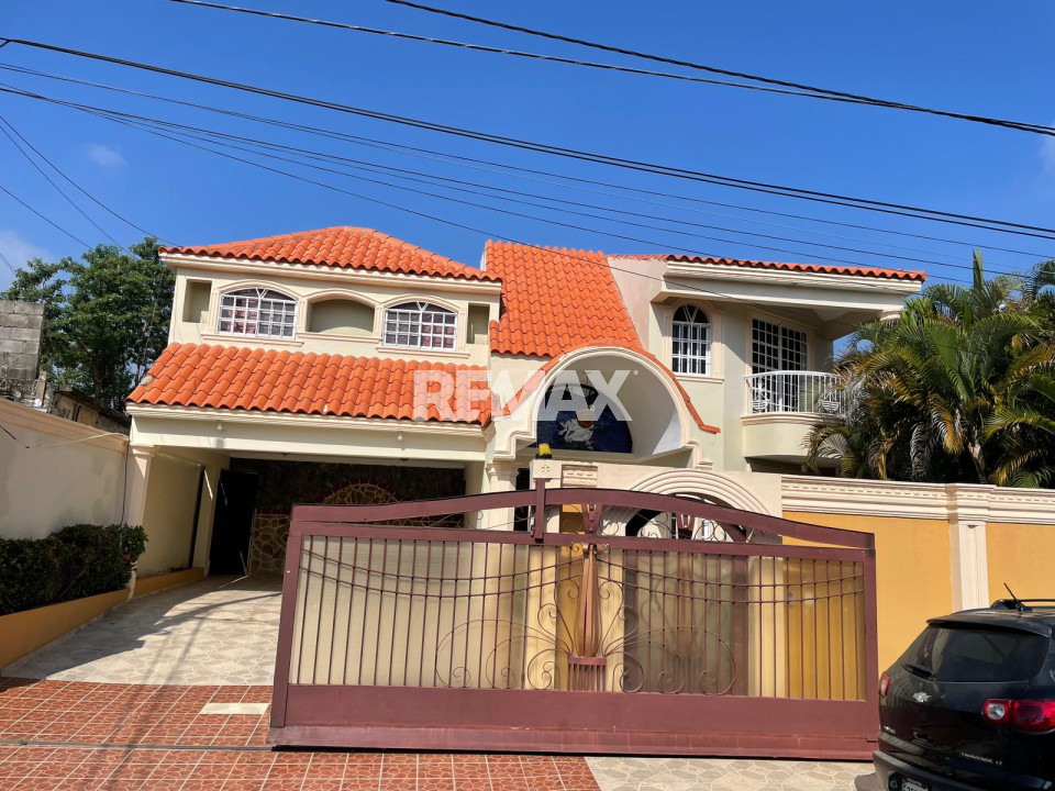 Casa en SANTO DOMINGO ESTE, VISTA HERMOSA