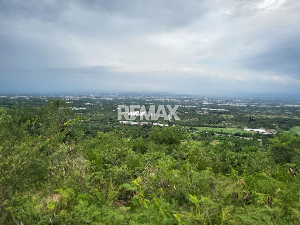 Terreno en GURABO ARRIBA, SANTIAGO