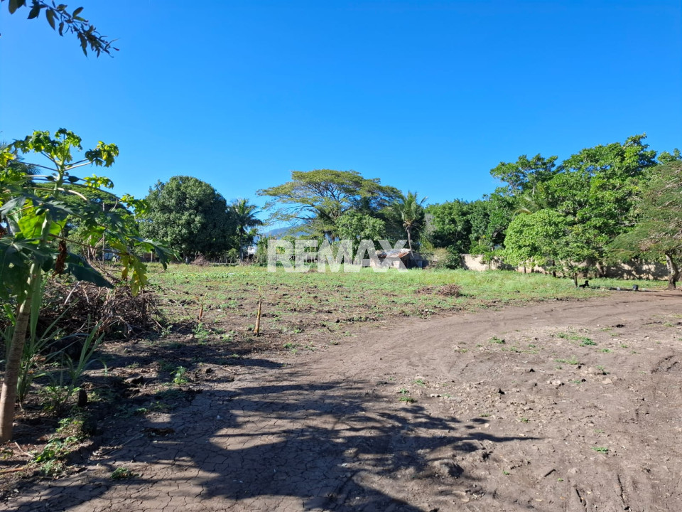 Terreno en JACAGUA, SANTIAGO