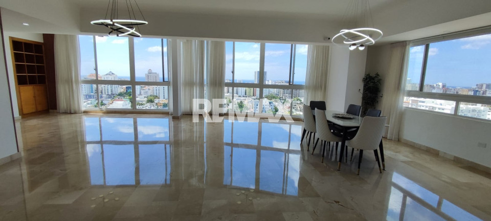 Apartamento en EVARISTO MORALES, SANTO DOMINGO DE GUZMÁN