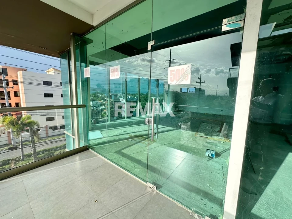 Commercial Space en SANTO DOMINGO DE GUZMÁN, ALTOS DE ARROYO HONDO II
