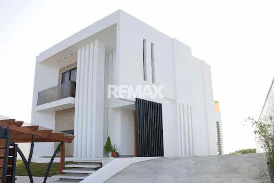 Casa en SAMANÁ LAS TERRENAS, MONTE ADENTRO