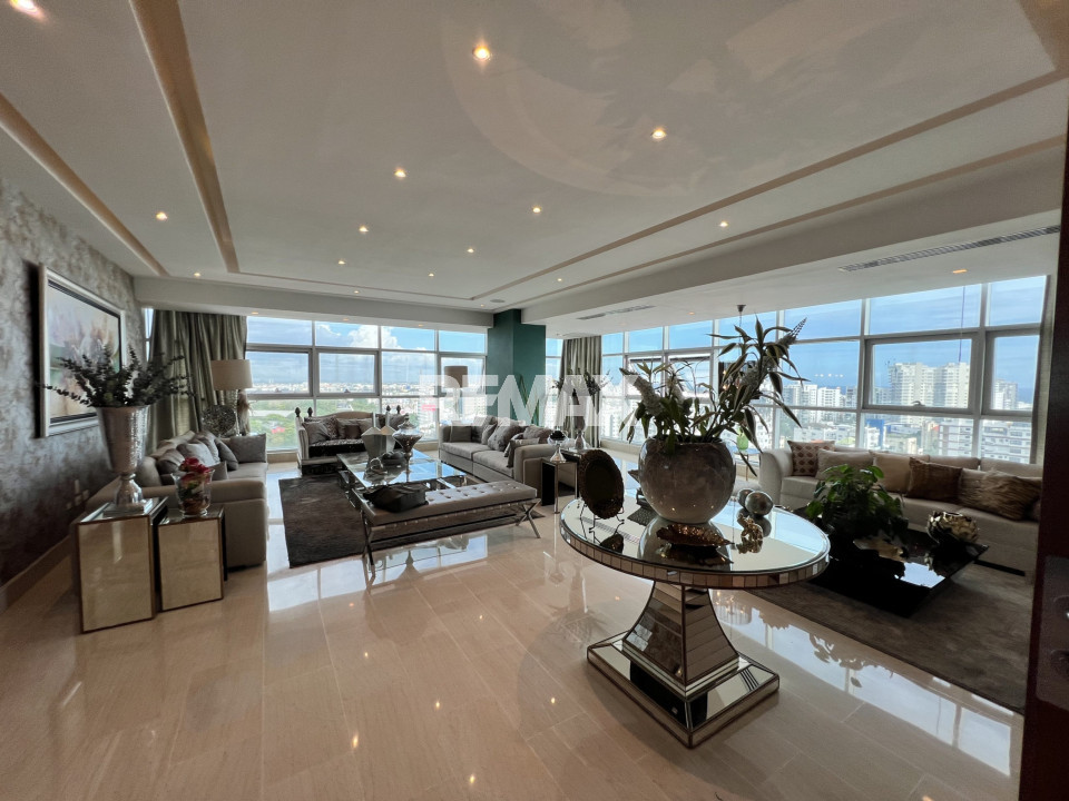 Penthouse en SANTO DOMINGO DE GUZMÁN, ENSANCHE NACO