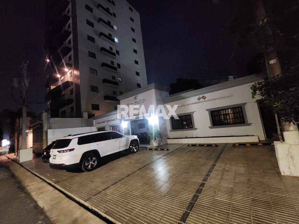 Commercial Space en SANTO DOMINGO DE GUZMÁN, ENSANCHE NACO
