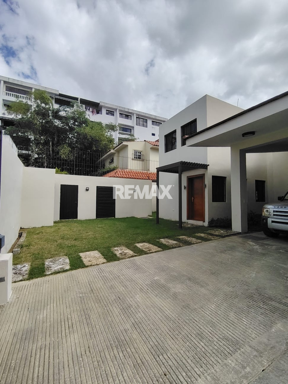 Casa en SANTO DOMINGO DE GUZMÁN, PARAÍSO