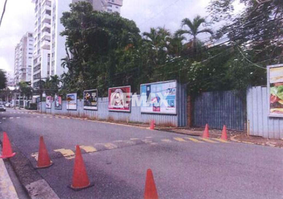 Terreno en PIANTINI, SANTO DOMINGO DE GUZMÁN