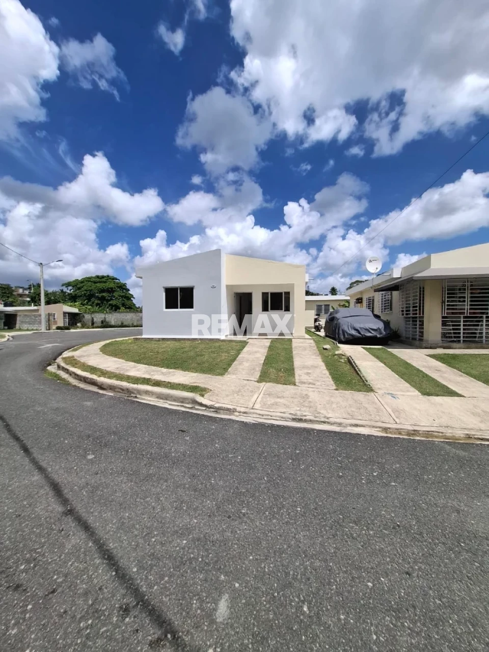 Casa en SANTO DOMINGO NORTE, CERROS DE SABANA PERDIDA