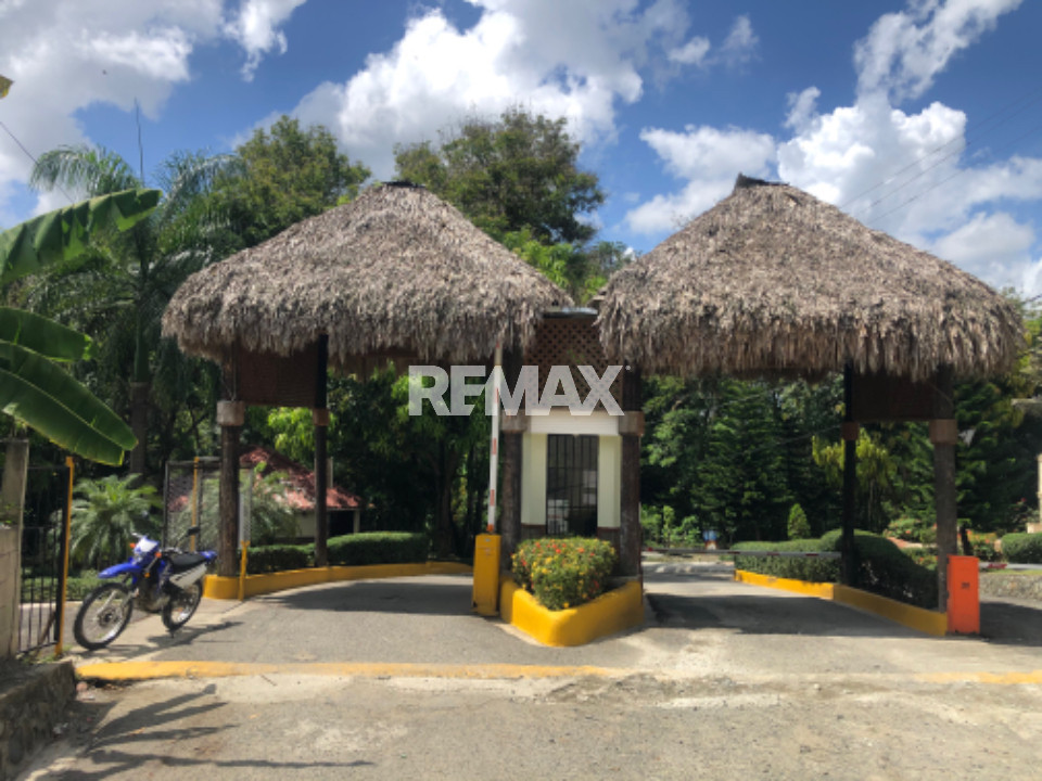 Terreno en SANTO DOMINGO DE GUZMÁN, LOMAS LINDAS