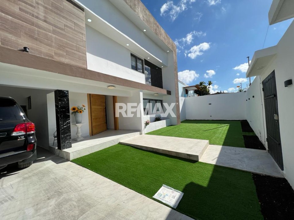 House en SANTO DOMINGO DE GUZMÁN, ALTOS DE ARROYO HONDO III