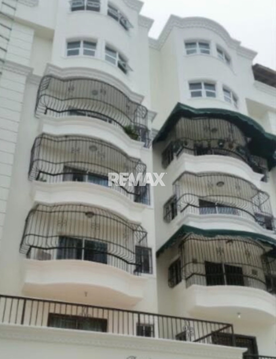 Apartamento en SANTO DOMINGO DE GUZMÁN, MIRADOR NORTE