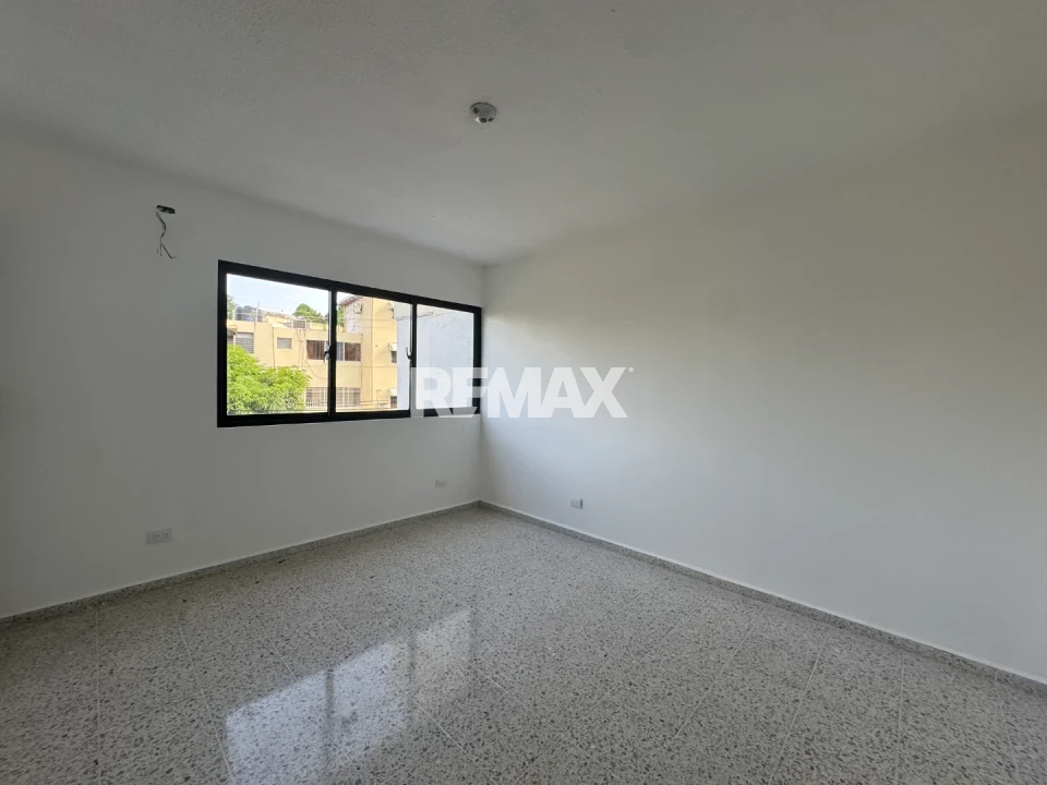Apartamento en Viejo Arroyo Hondo, SANTO DOMINGO DE GUZMÁN