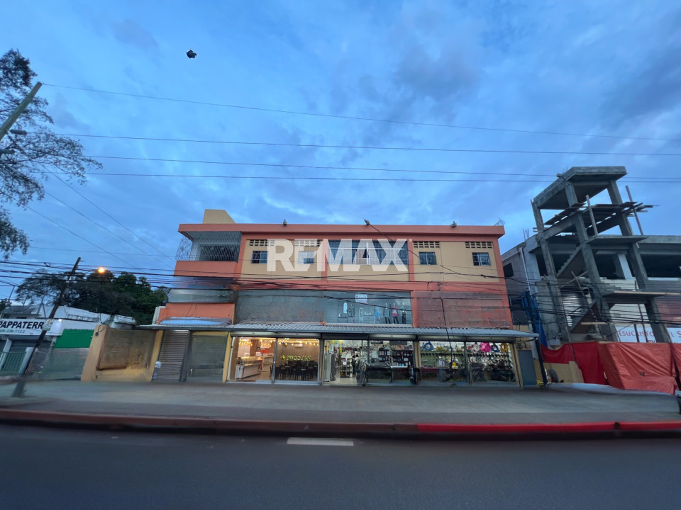 Local Comercial en SANTO DOMINGO ESTE, URBANIZACIÓN LUCERNA