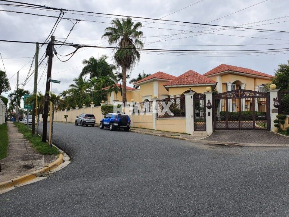 Casa en SANTO DOMINGO DE GUZMÁN, ARROYO HONDO